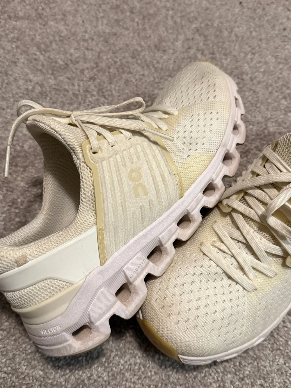 On Running Women's Cloud Running Shoes - Cream